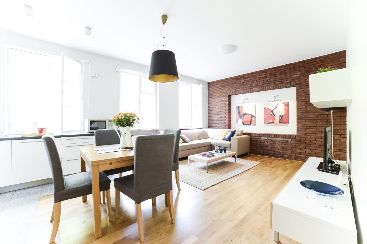 Spacious Apartment In The Old Town Warsaw Exterior photo