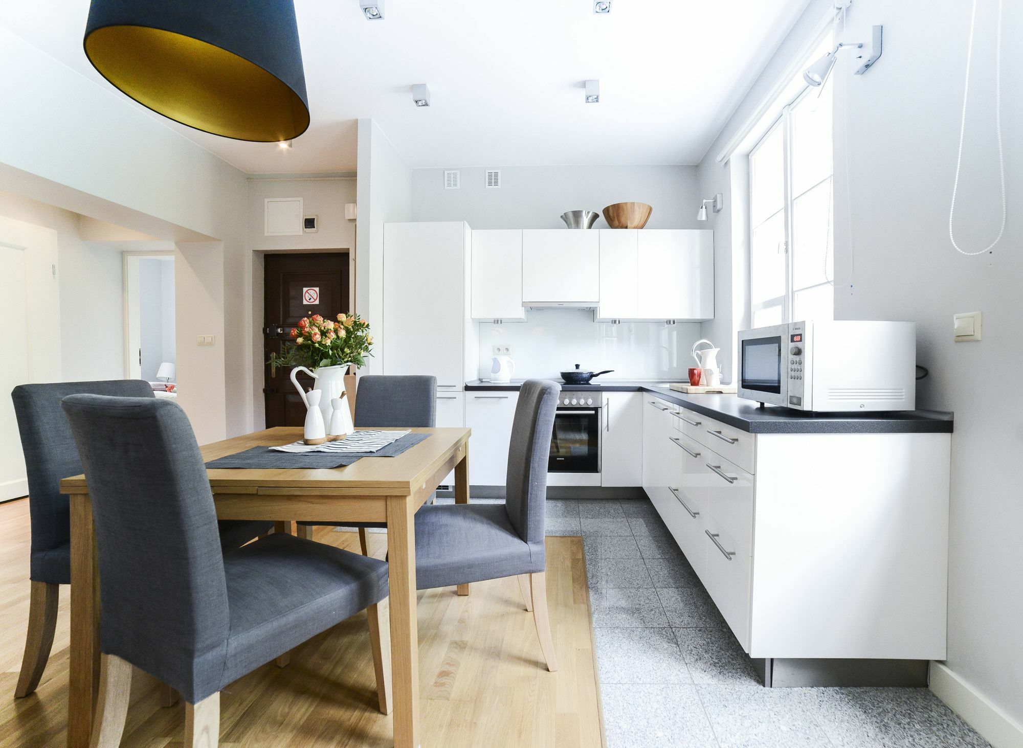 Spacious Apartment In The Old Town Warsaw Exterior photo